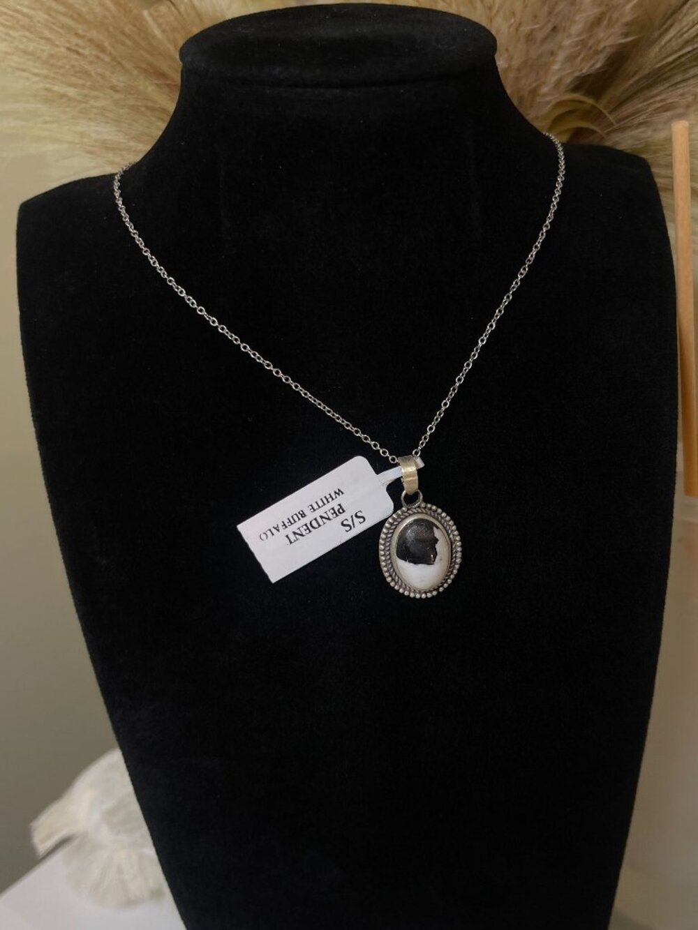 Vintage White Buffalo 925 Sterling Silver Southwestern Pendant Necklace